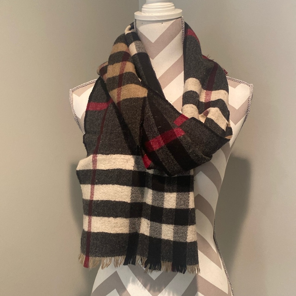 Authentic Burberry wool scarf